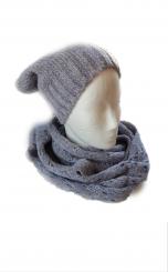 Strickbeanie kombiniert mit passendem Loop 